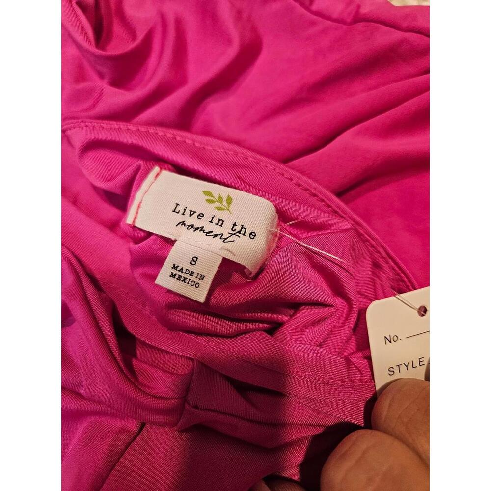 2 NWT Free People's "Live In The Moment" & 21 Saints Crop Tops 343 - Picture 5 of 6